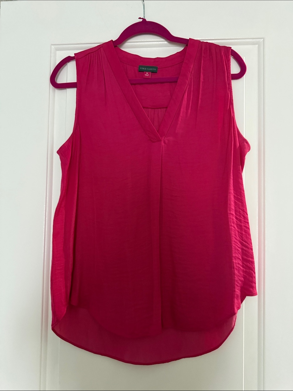 Vince Camuto Vibrant Pink Sleeveless V-Neck Camisole